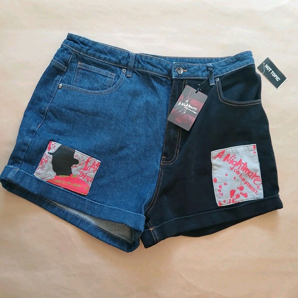 Nightmare On Elm Street Freddie Kruger Denim Shorts Size 17 Hot Topic Goth Punk